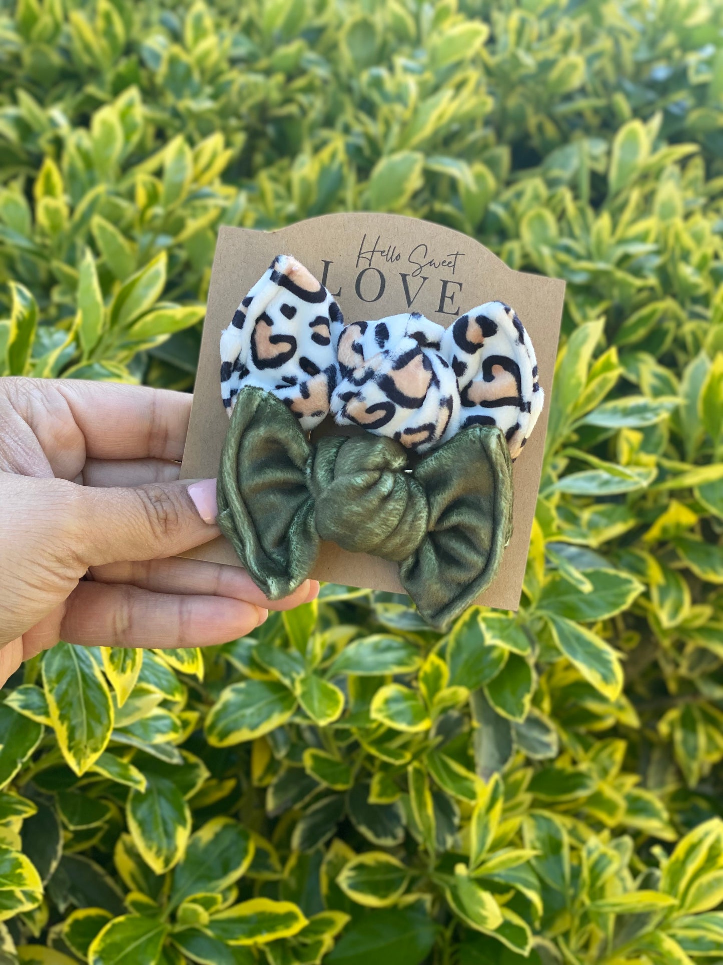 RTS: Safari Love / Olive - 2 bow bundle