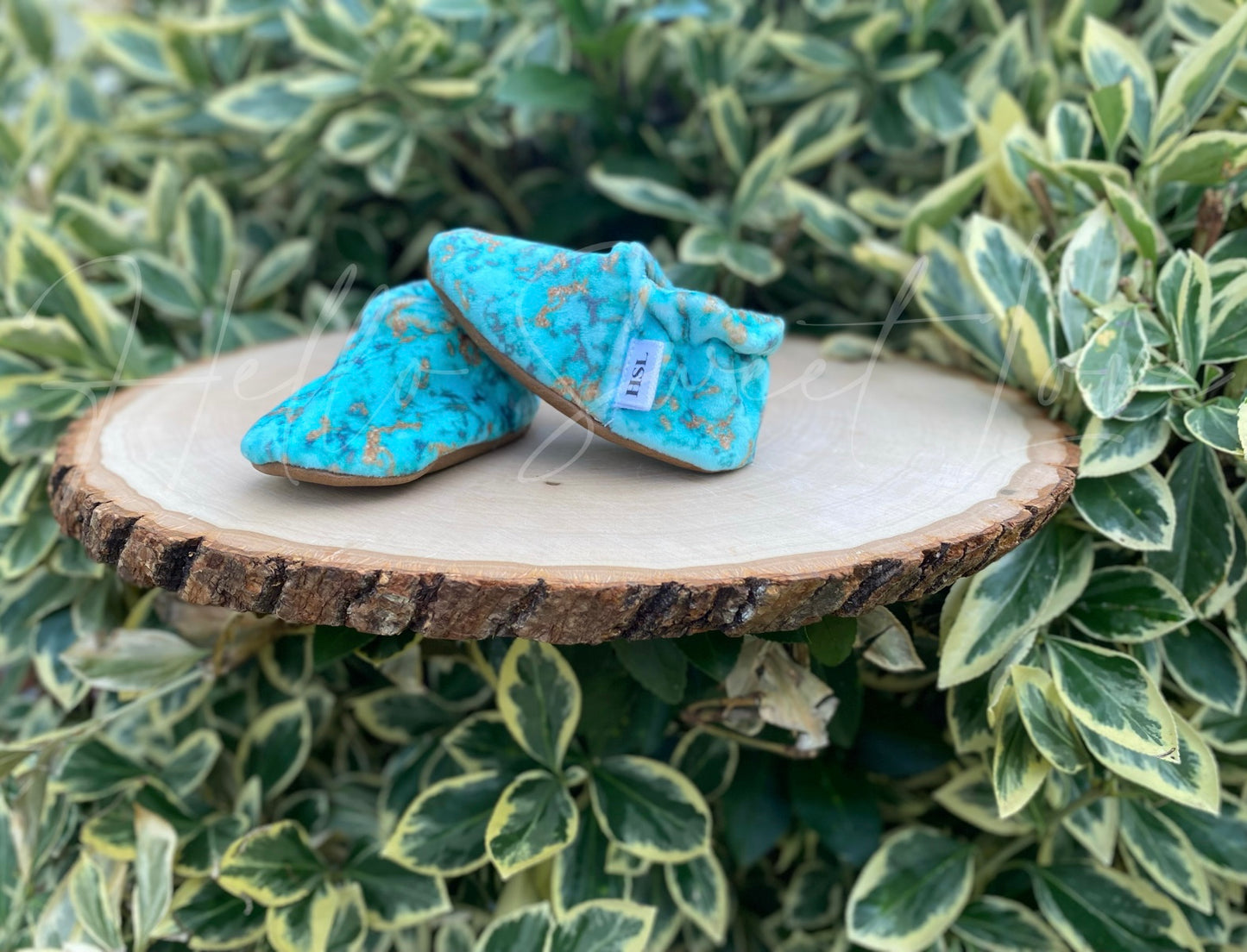 Turquoise Moccs
