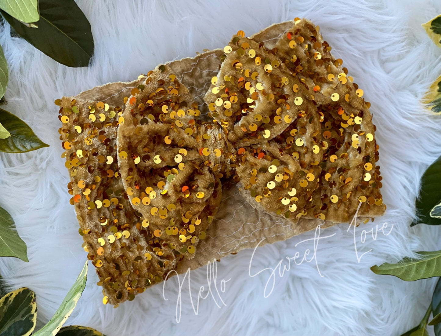 RTS- soft gold sequin