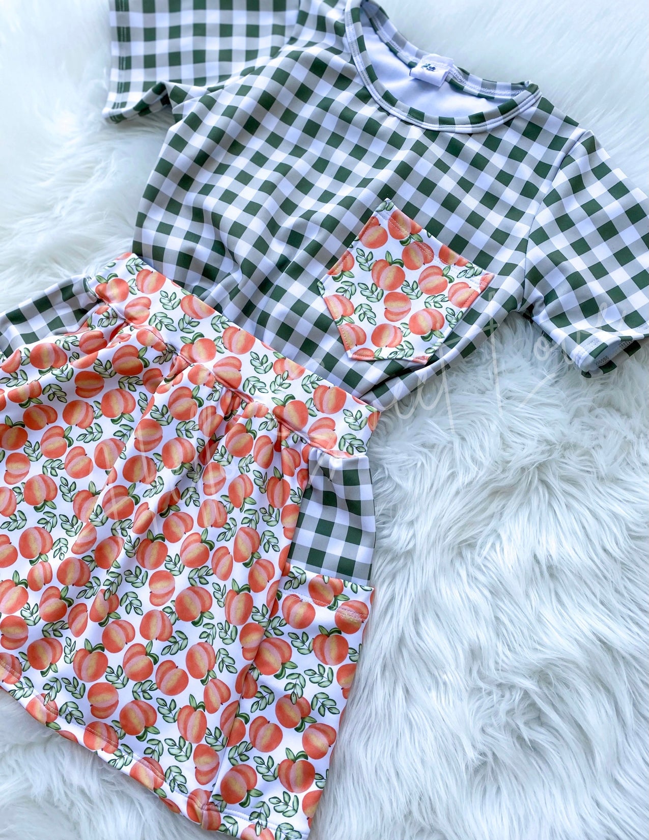 peaches green gingham